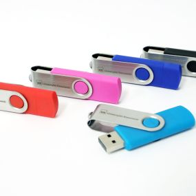 Pendrive 32GB - 22,24 zł