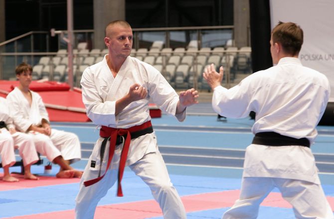 SELEKCJA ZAWODNIKÓW NA MISTRZOSTWA ŚWIATA KARATE TRADYCYJNEGO // UNIWERSYTET RZESZOWSKI