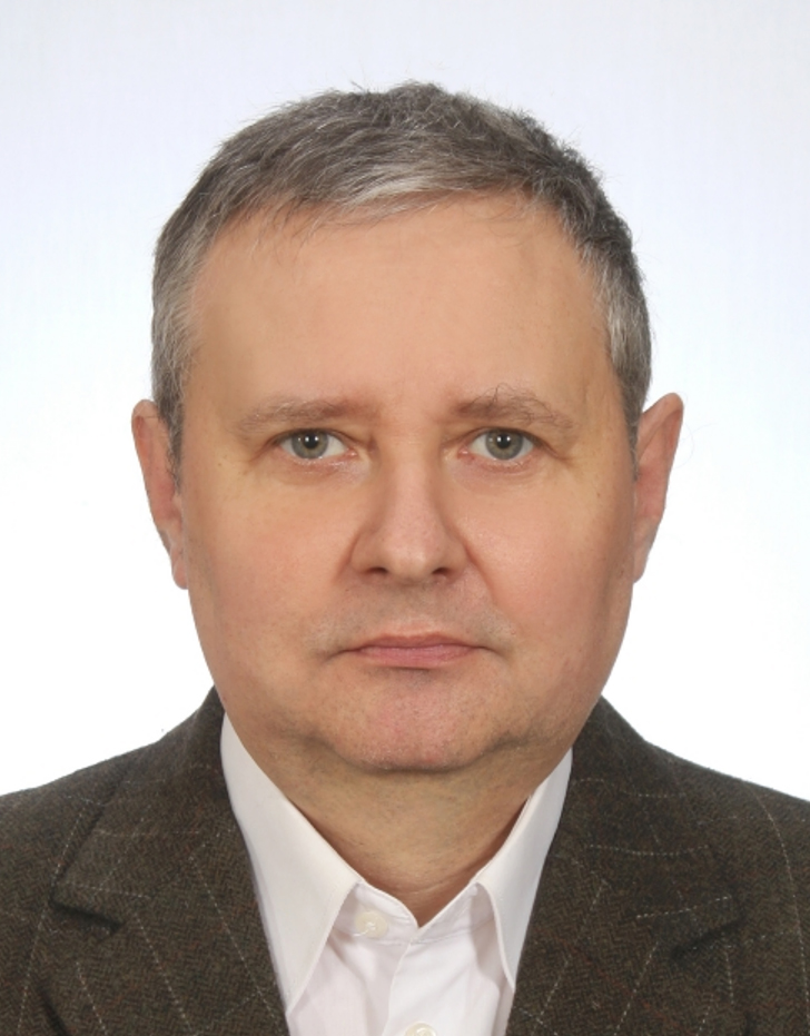 dr hab Piotr Potera